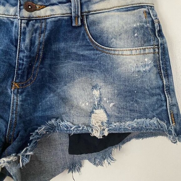 Zara Tralafuc Premium Wash Jeans Short Distressed Paint Splash Size 2 - Picture 3 of 15